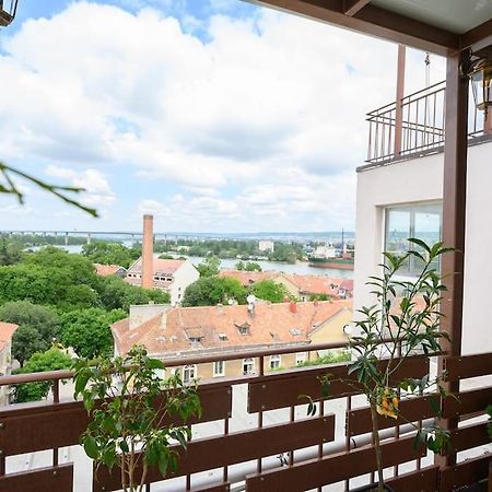 Sunset Luxury Apartment فارنا المظهر الخارجي الصورة