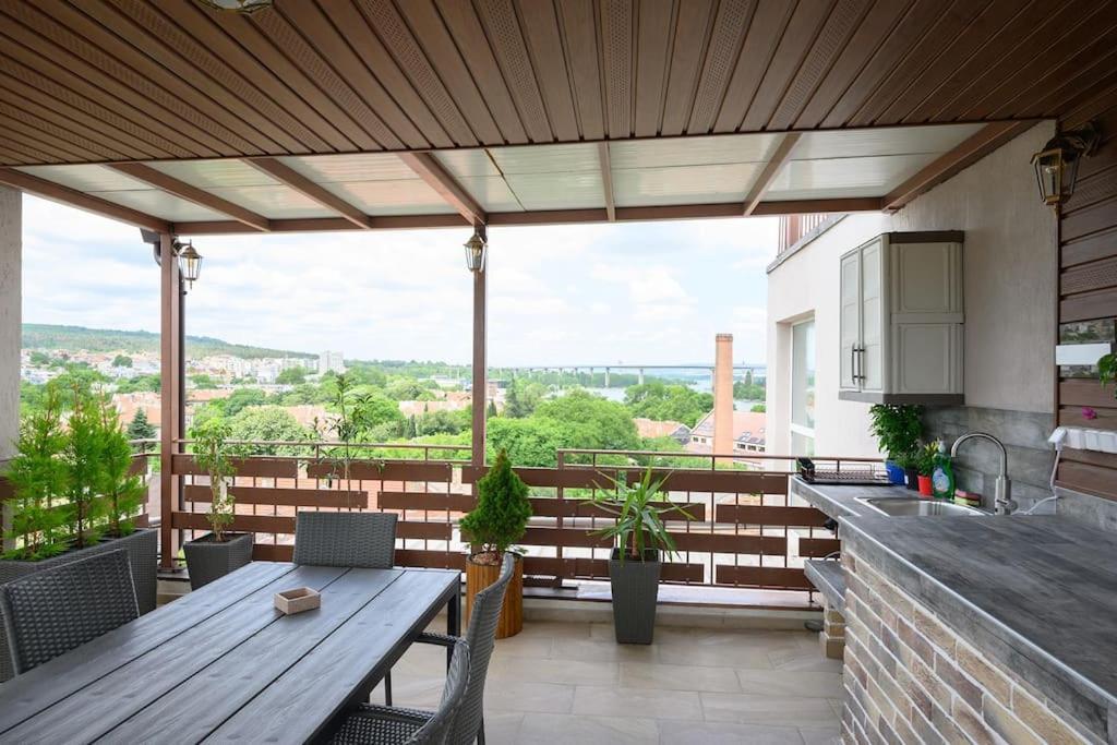 Sunset Luxury Apartment فارنا المظهر الخارجي الصورة